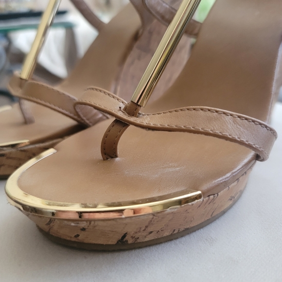 Women's Platform Wedges Strap Sandals In Tan / Nude Color Size 7 1/2 - Picture 9 of 15